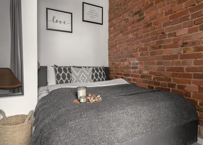 Harbor - Damrota * Katoviçe